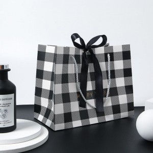 Chic Checkered Kraft Gift Bag